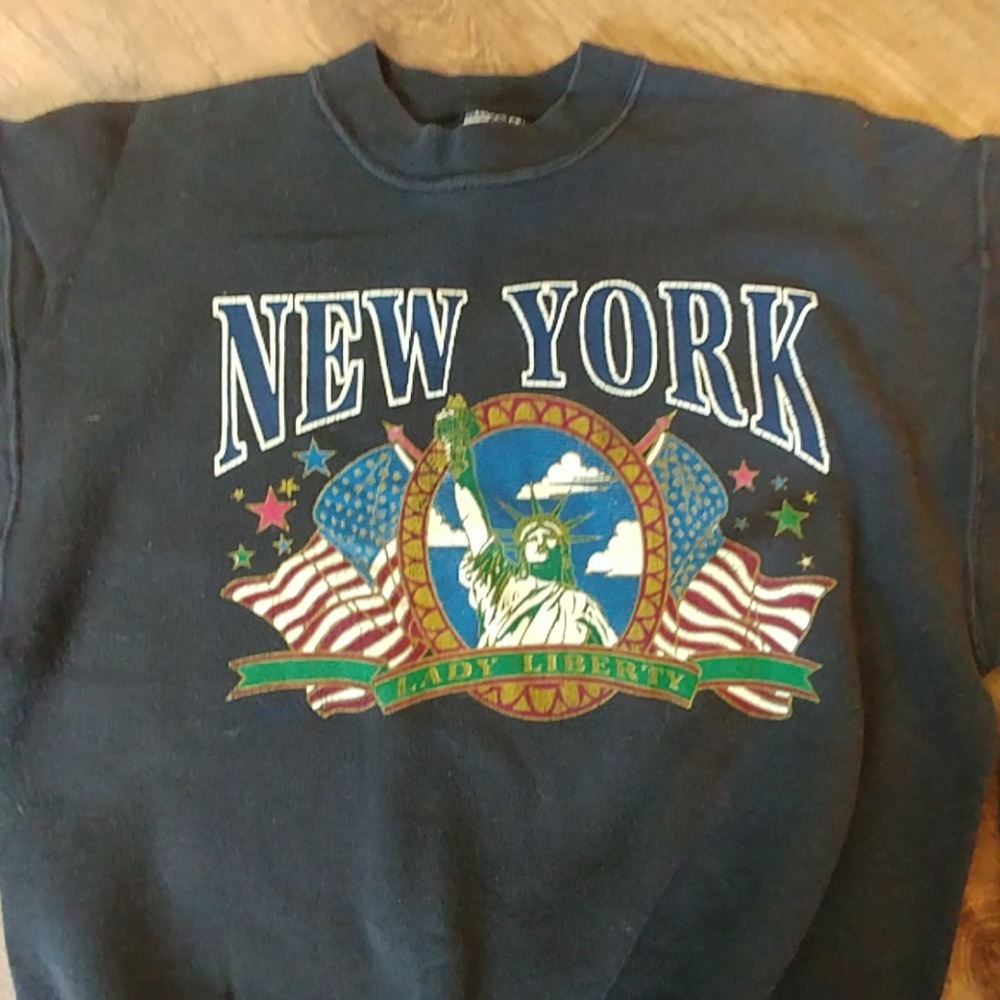 New York sweatshirt